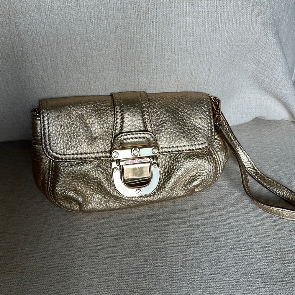 Michael Kors Wristlet
